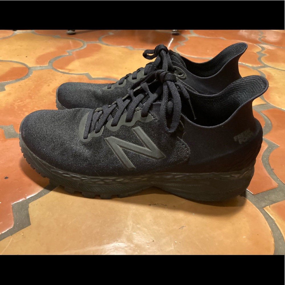 New Balance Fresh Foam X- size 8